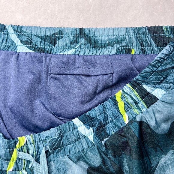 Women’s Old Navy Active Run Shorts | Blue Marble | Dolphin Hem | Size Medium - Picture 8 of 11